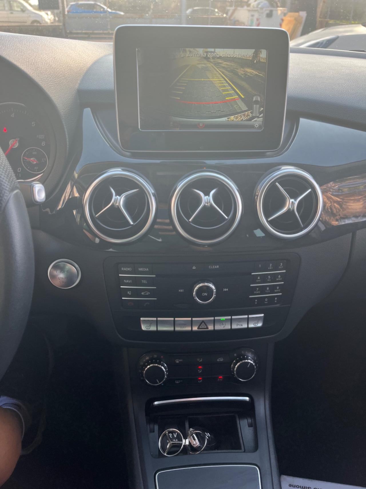 Mercedes-benz B 180 Sport Automatic