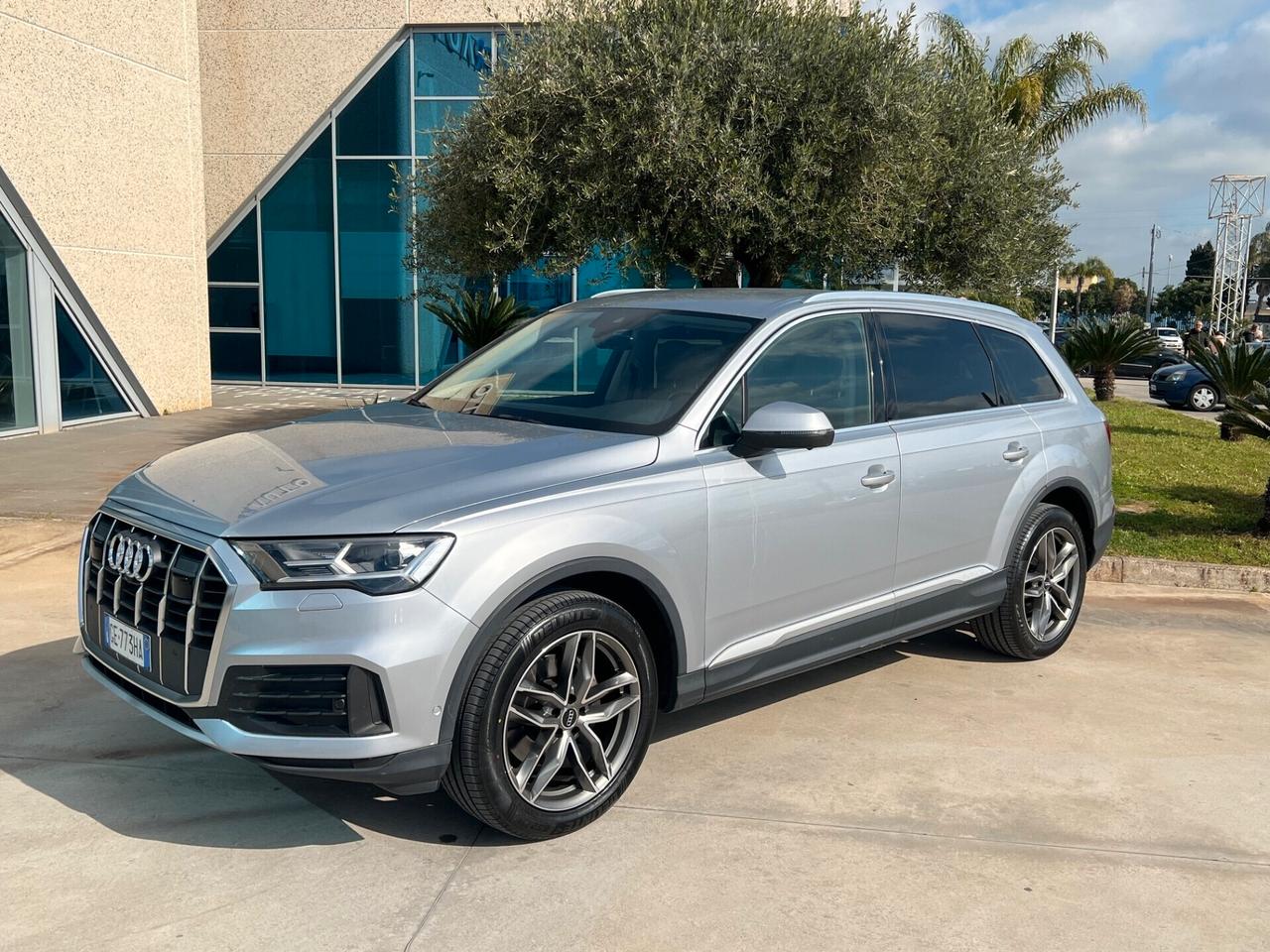 Audi Q7 50 3.0 tdi Business quattro tiptronic