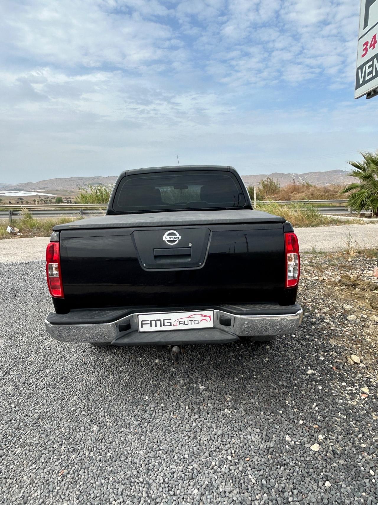 Nissan Navara 2.5 dCi 190CV 4 porte Double Cab XE