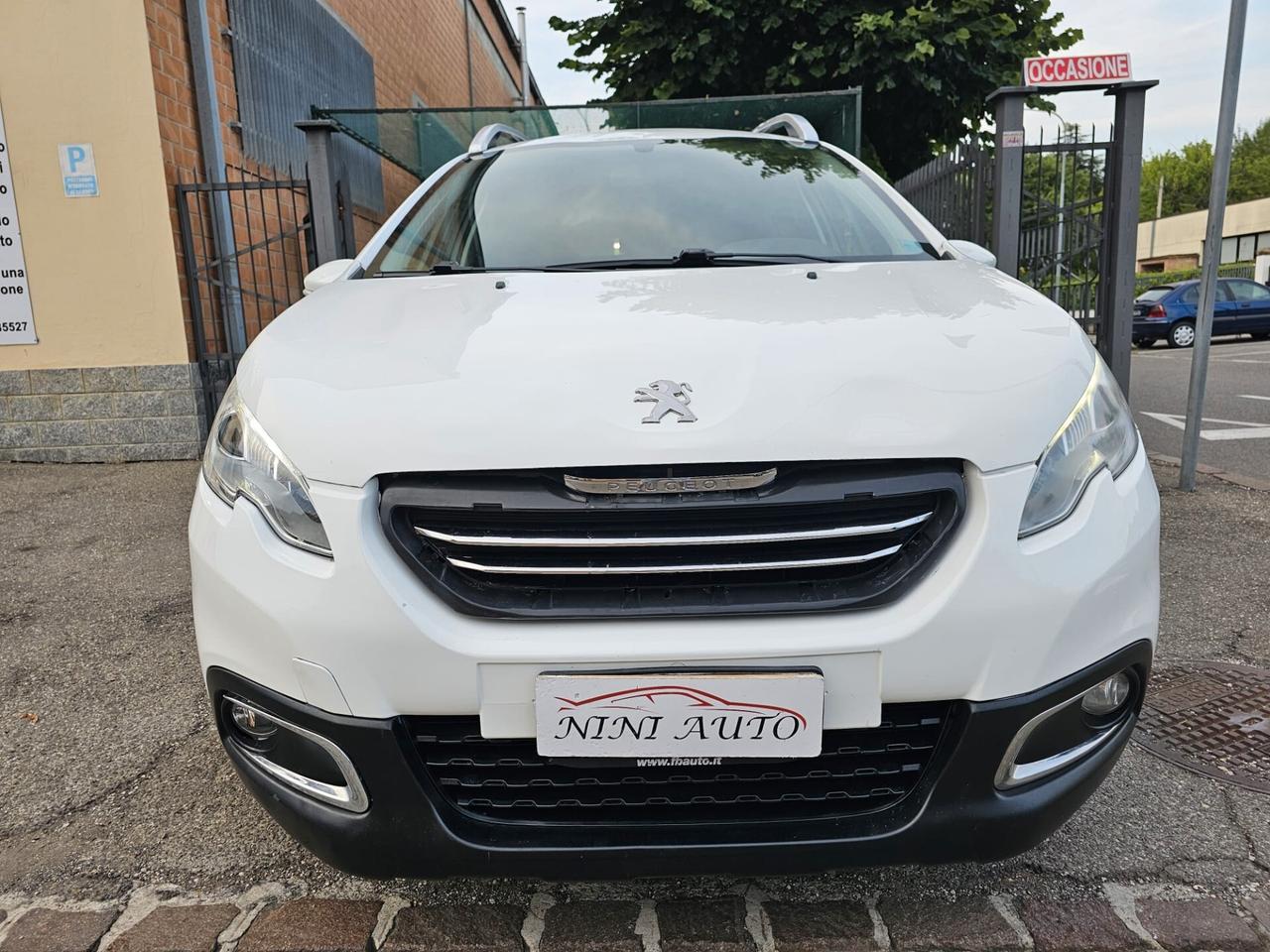 Peugeot 2008 1.4 HDi 68cv Access*Navi*Xeno*Euro5*Neopatentati