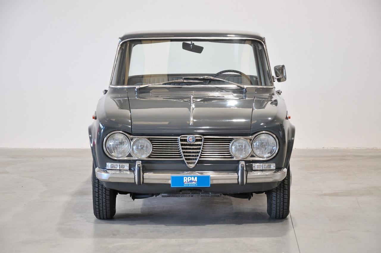 Alfa Romeo Giulia TI 1600 Prima Serie targhe nere