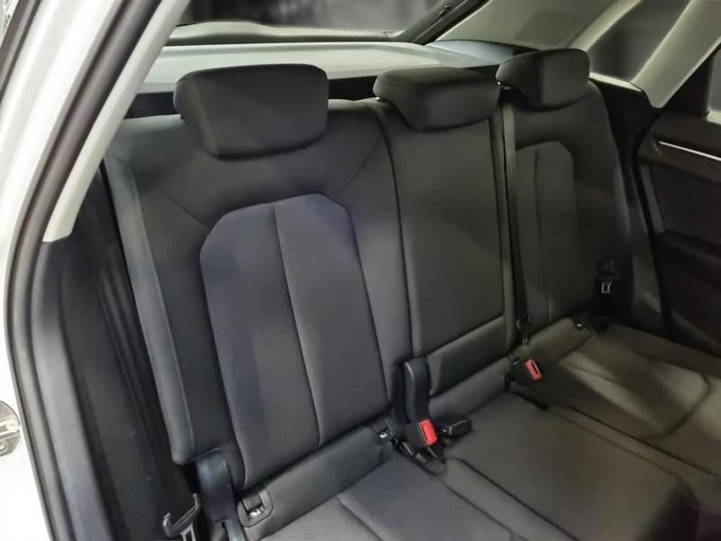 AUDI Q3 35 TDI S TRONIC BUSINESS ADVANCED SUV