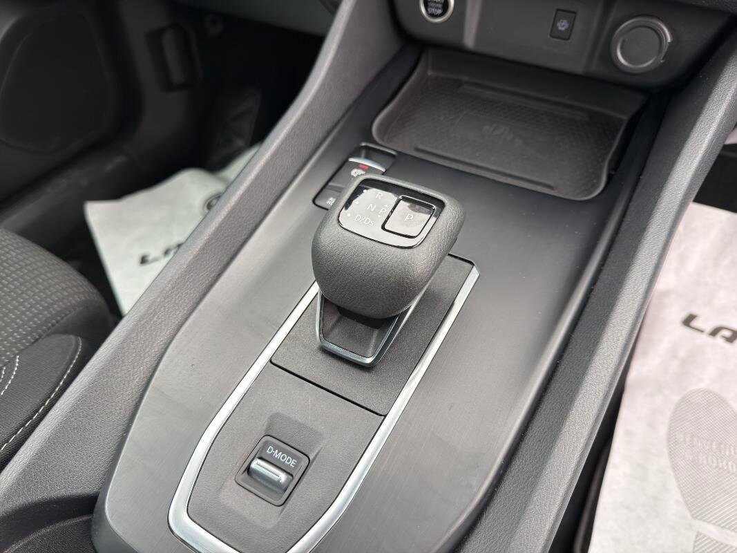Nissan Qashqai 1.3 mhev Business 2wd 158cv xtronic con CarPlay