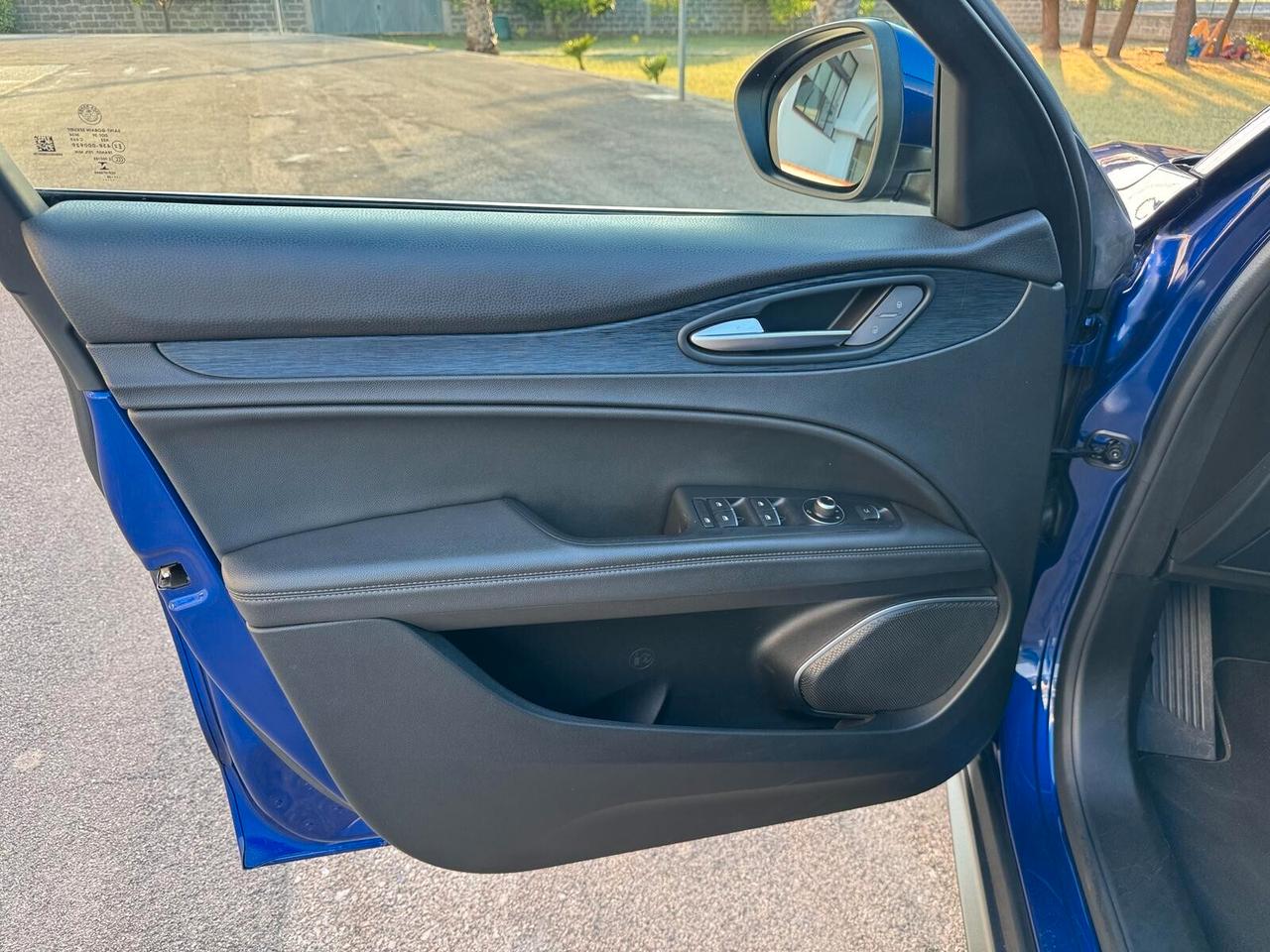 Alfa Romeo Stelvio 2.2 Turbodiesel 190 CV AT8 Q4