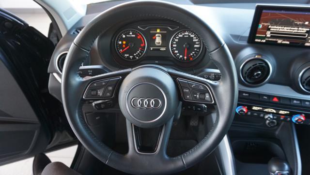 AUDI Q2 30 TDI S tronic Business