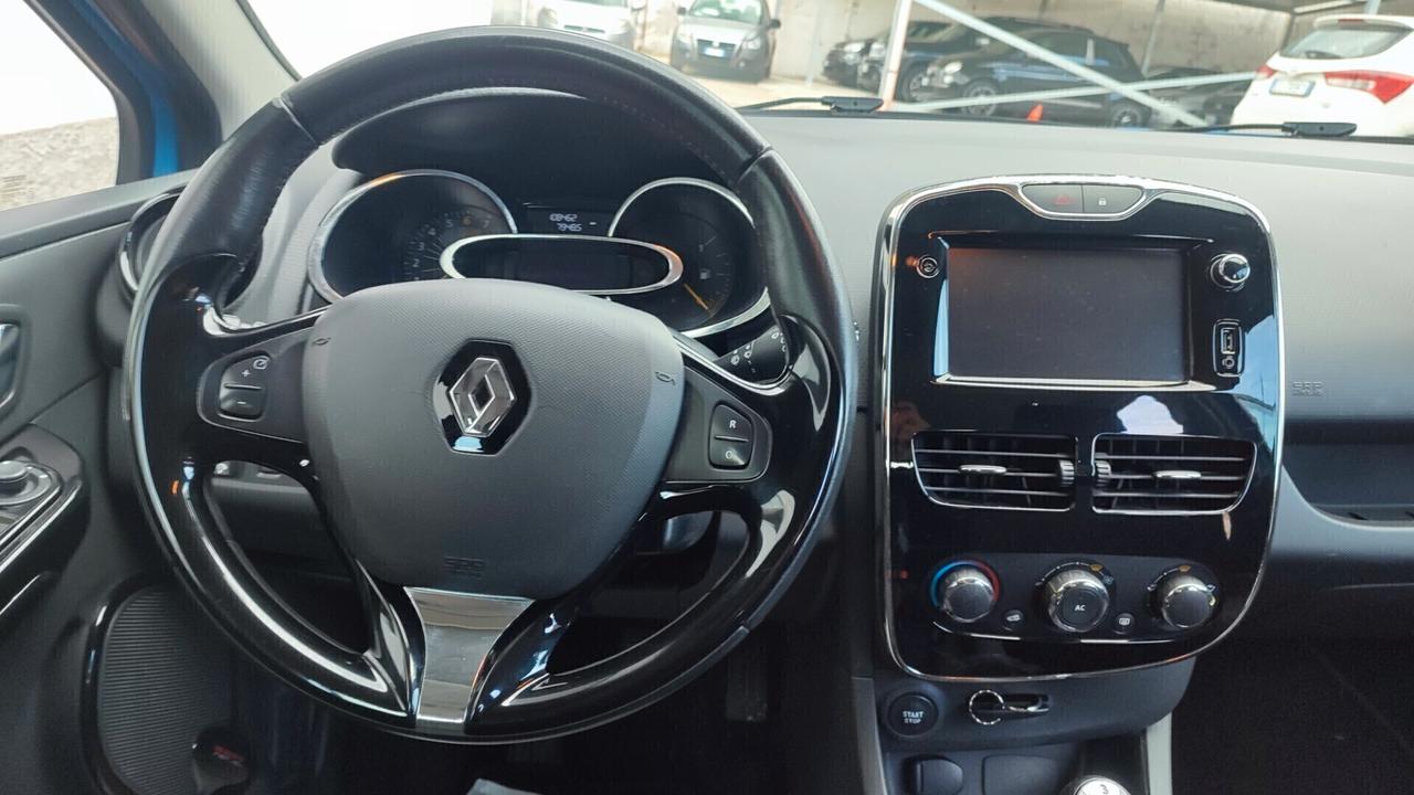 Renault Clio 1.2 75CV 5 porte Wave