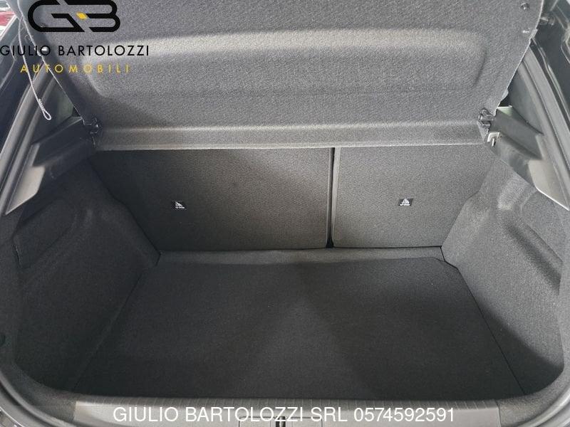 Peugeot 208 Hybrid 100 e-DCS6 Style