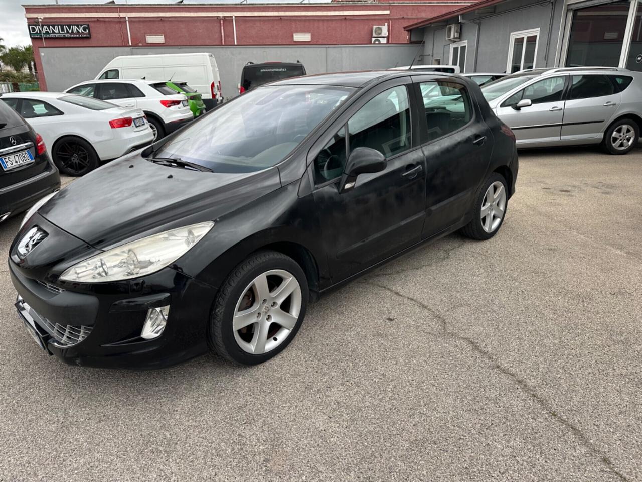 Peugeot 308 2.0 HDi 5p. Féline