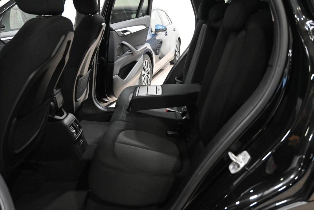 BMW X1 16D 115CV 6M. S-DRIVE BUSINESS ADVANTAGE ( FARI LED - CRUISE - NAVI - PARK ASSISTANT - TELECAMERA POST. )