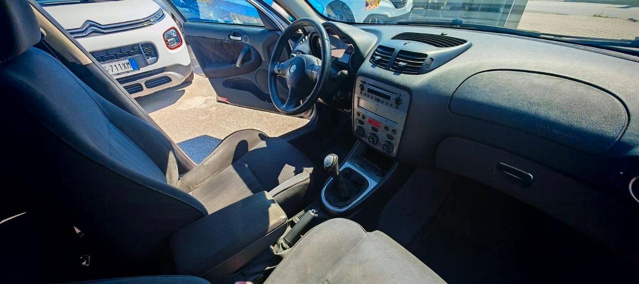 Alfa Romeo 147 1.6 16V TS 5 porte Distinctive