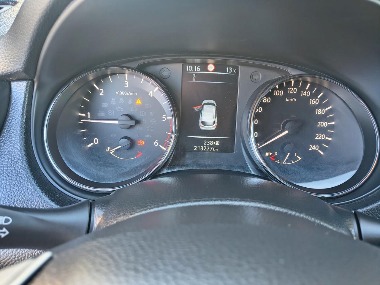 Nissan Qashqai 1.5 dCi 360