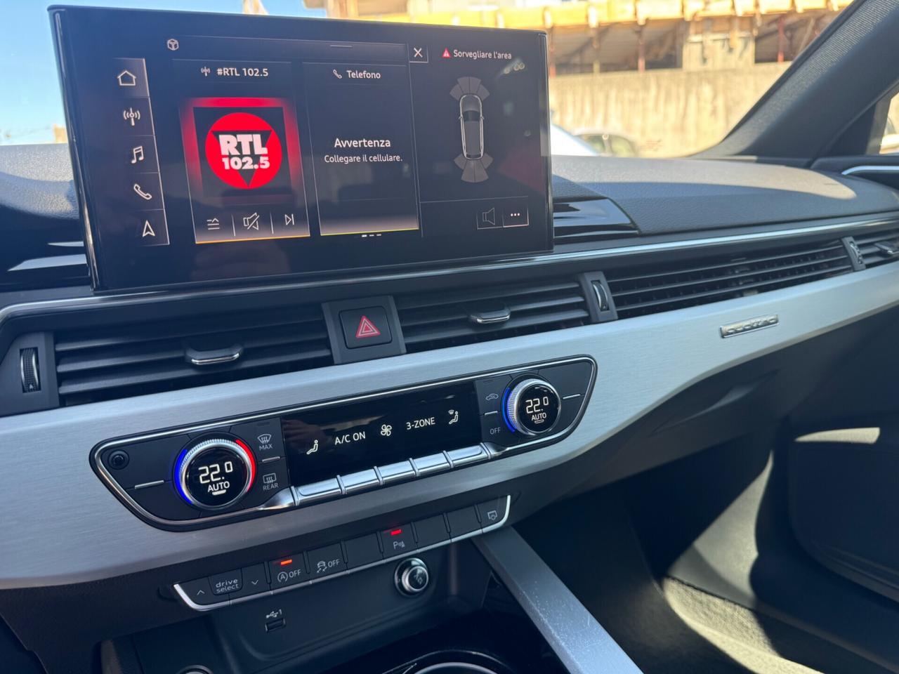 Audi A4 Avant 40 TDI quattro S tronic S line