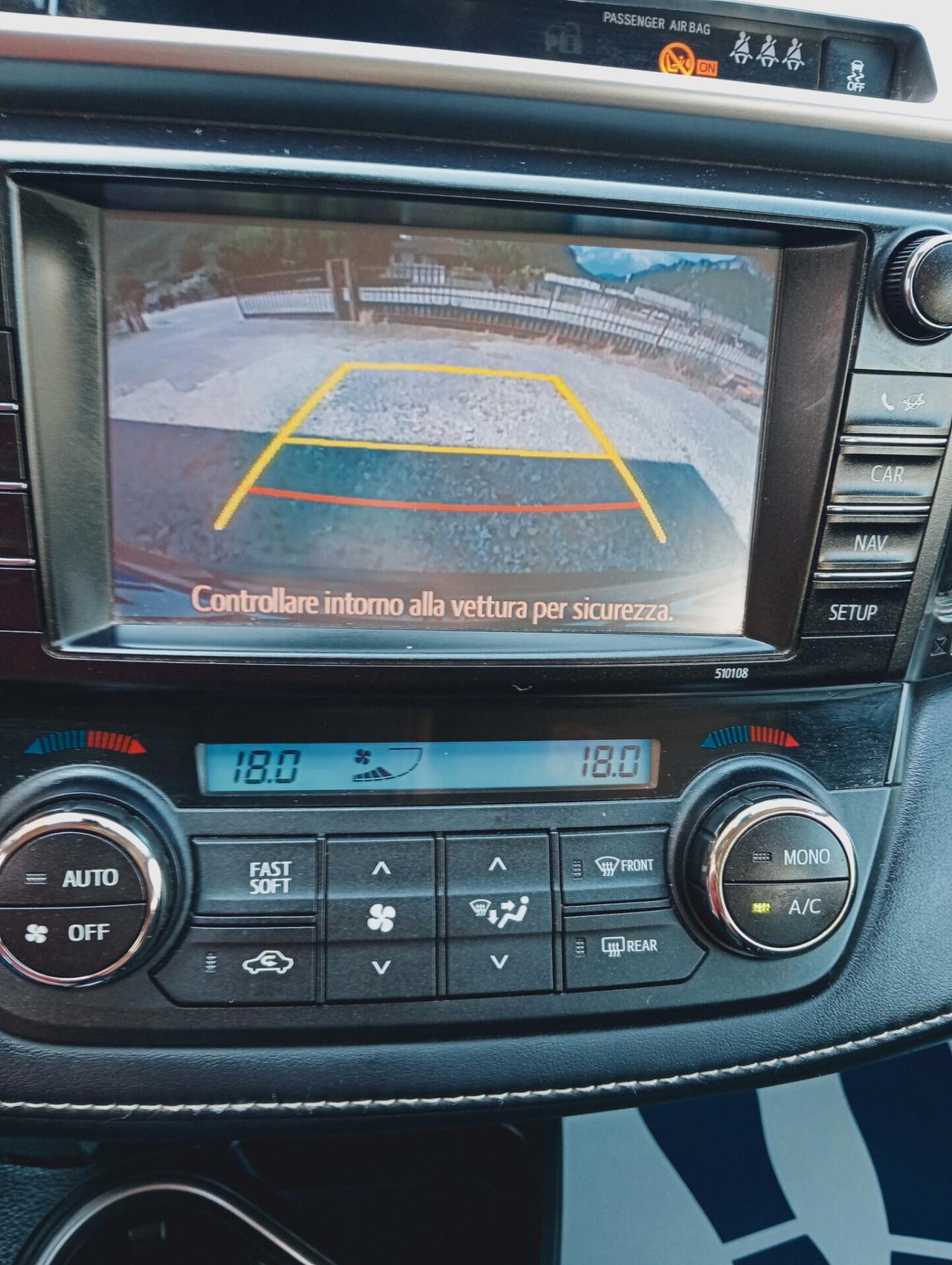 Toyota RAV 4 RAV4 2.0 D-4D 2WD Business
