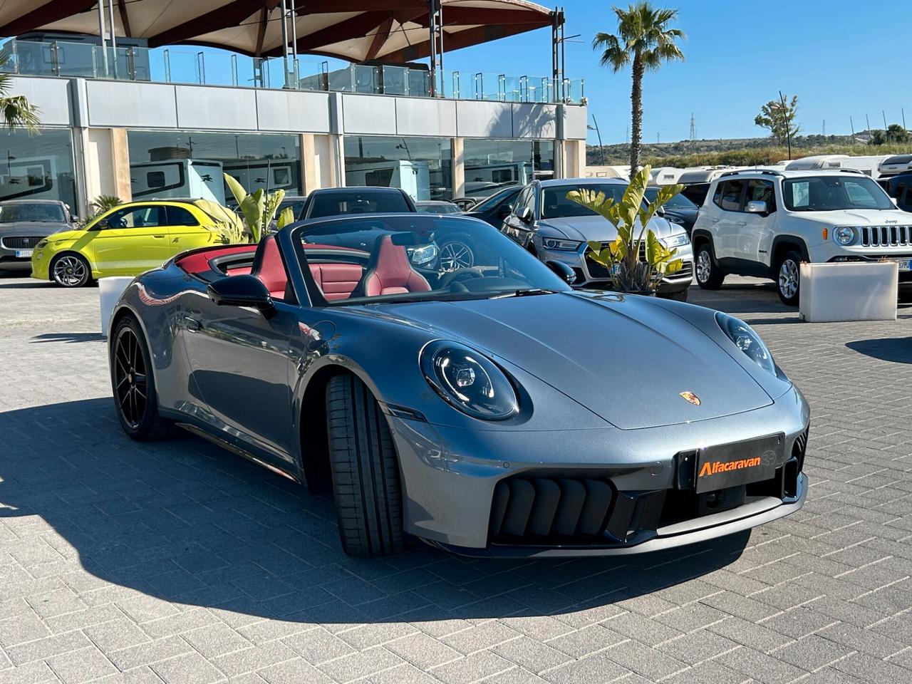 Porsche 992.2 911 Cabrio 3.6 Carrera 4 GTS auto 541 CV