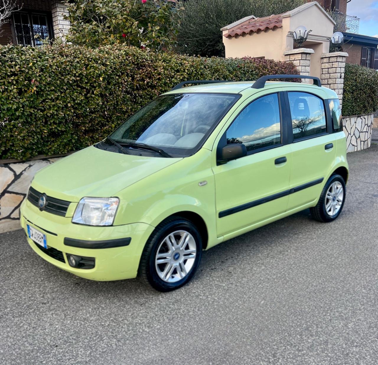 Fiat Panda 1.2 Emotion Benzina neopatentati