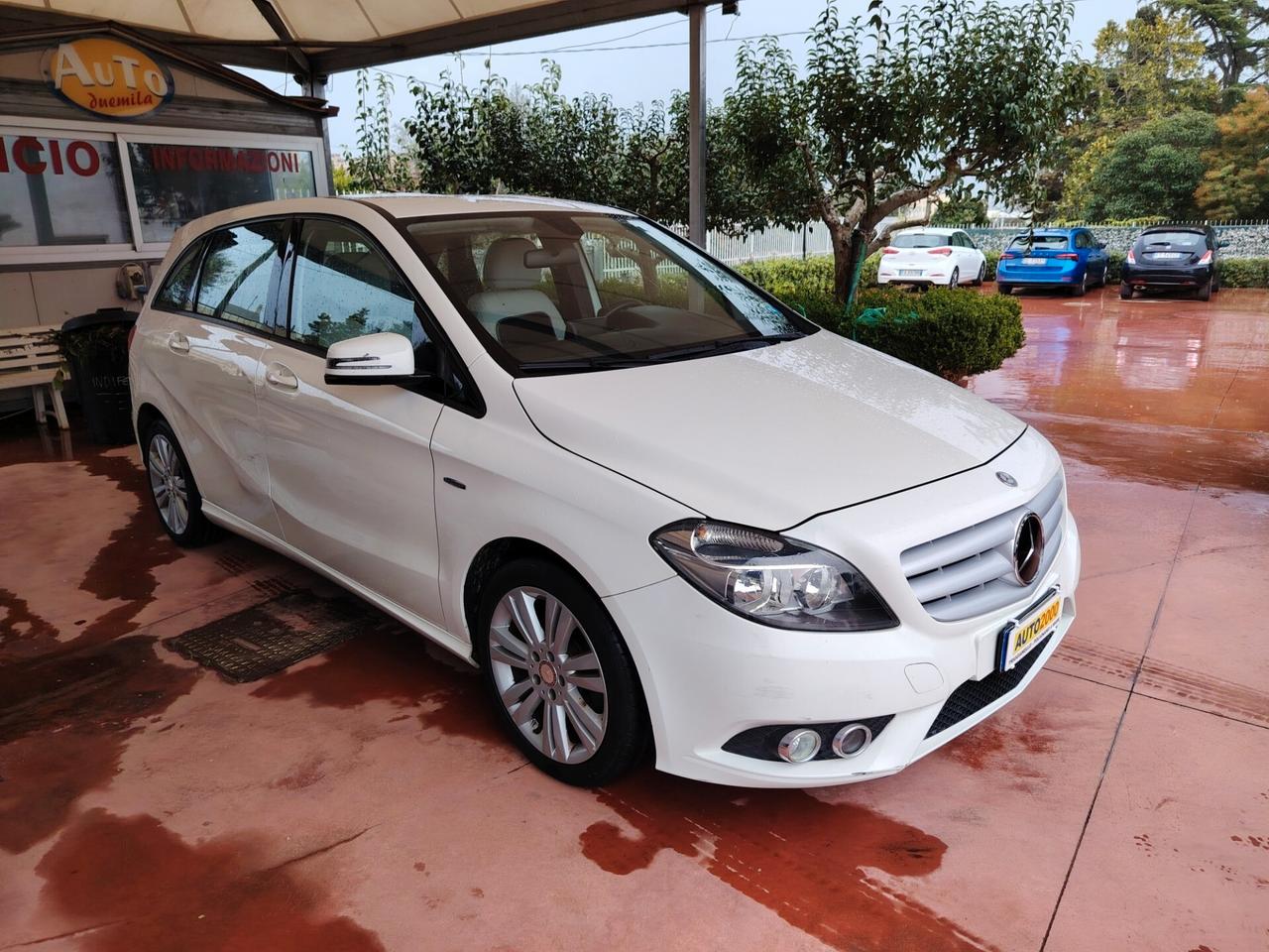 Mercedes-benz B 180 CDI BlueEFFICIENCY Executive automatico