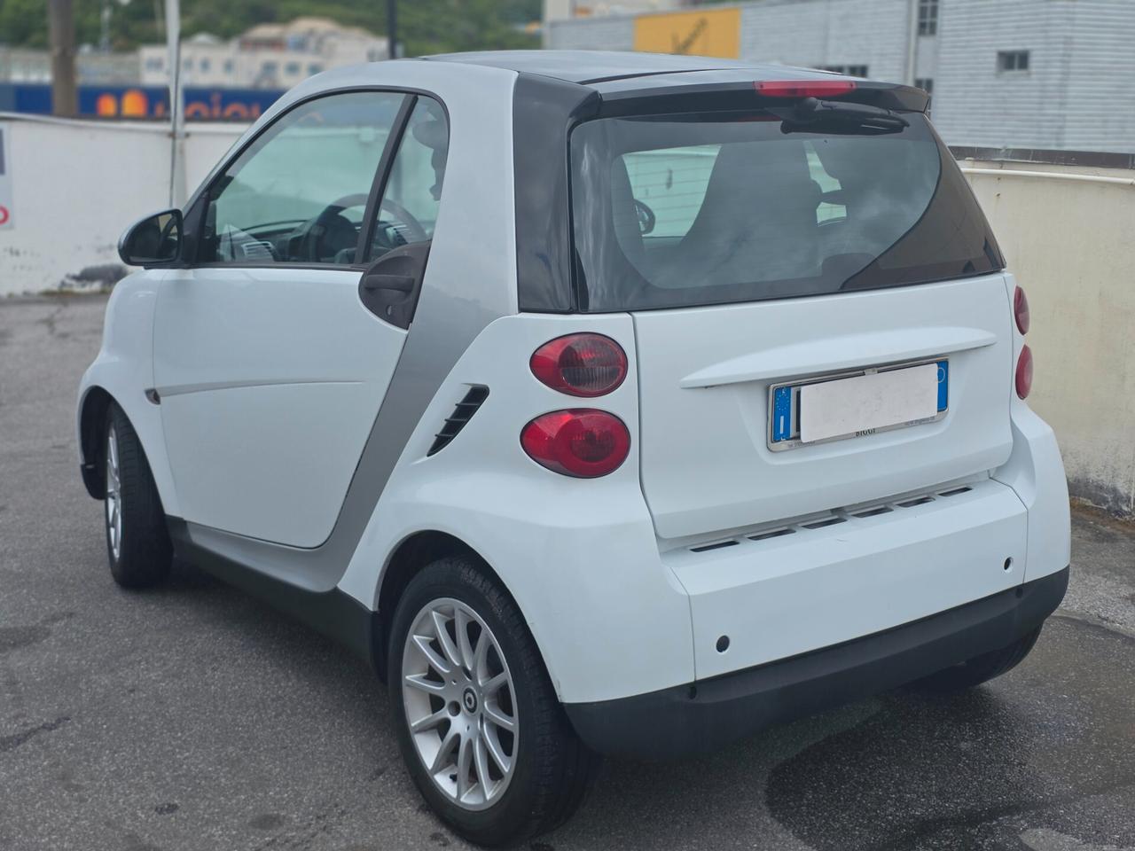 Smart ForTwo 1000 52 kW MHD coupé passion