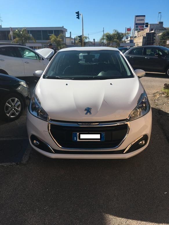 Peugeot 208 BlueHDi 75 5 porte Active