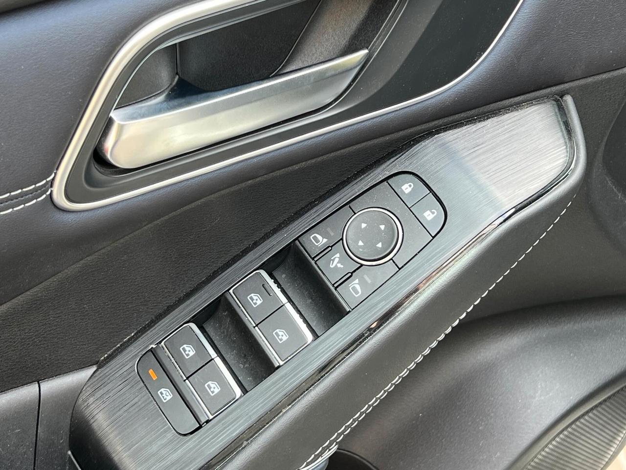 Nissan Qashqai MHEV 140 CV Tekna