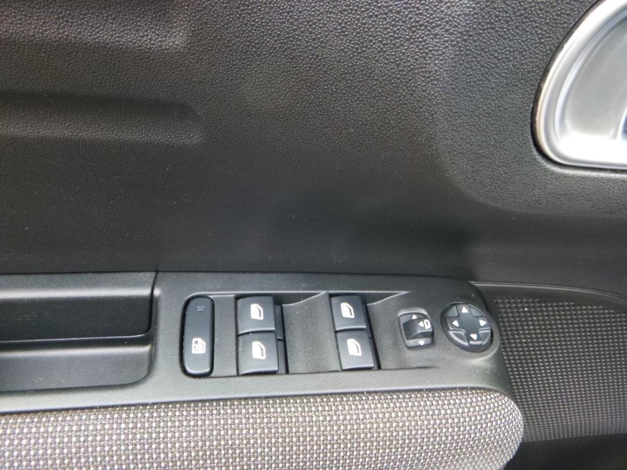 Citroen C3 Aircross BlueHDi 100 SHINE