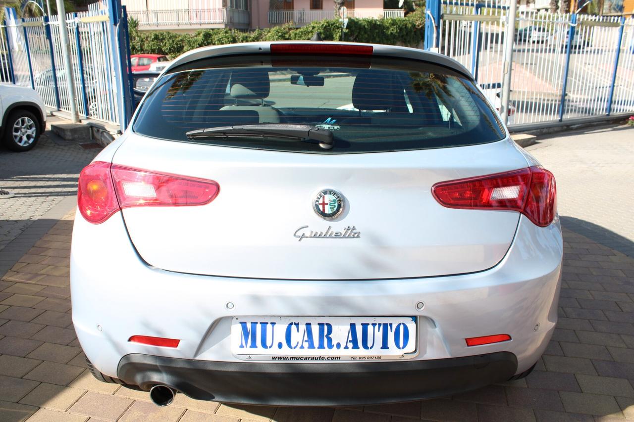Alfa Romeo Giulietta 1.6 JTDm-2 105 CV Exclusive