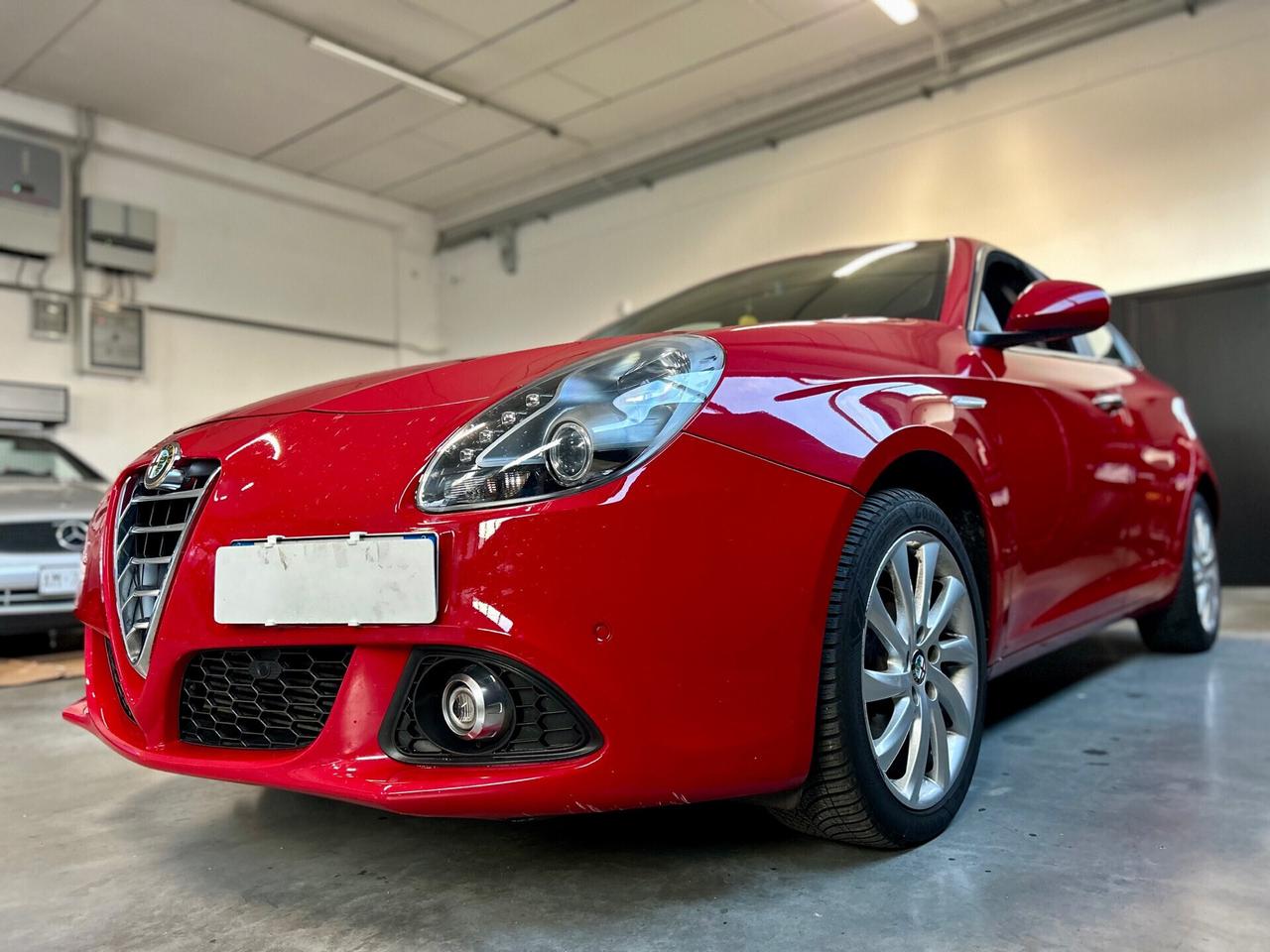 Alfa Romeo Giulietta 1.6 JTDM-2 120 CV