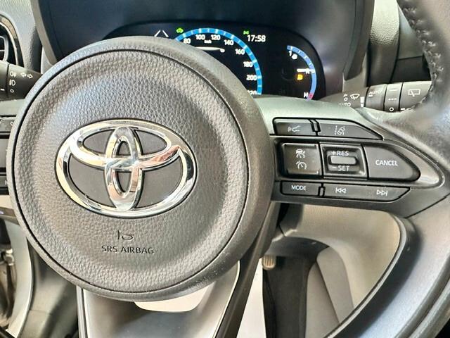 Toyota Yaris Cross 1.5 Hybrid 5p. E-CVT Business