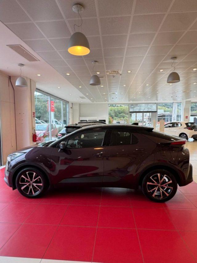 TOYOTA C-HR 1.8 HV Trend