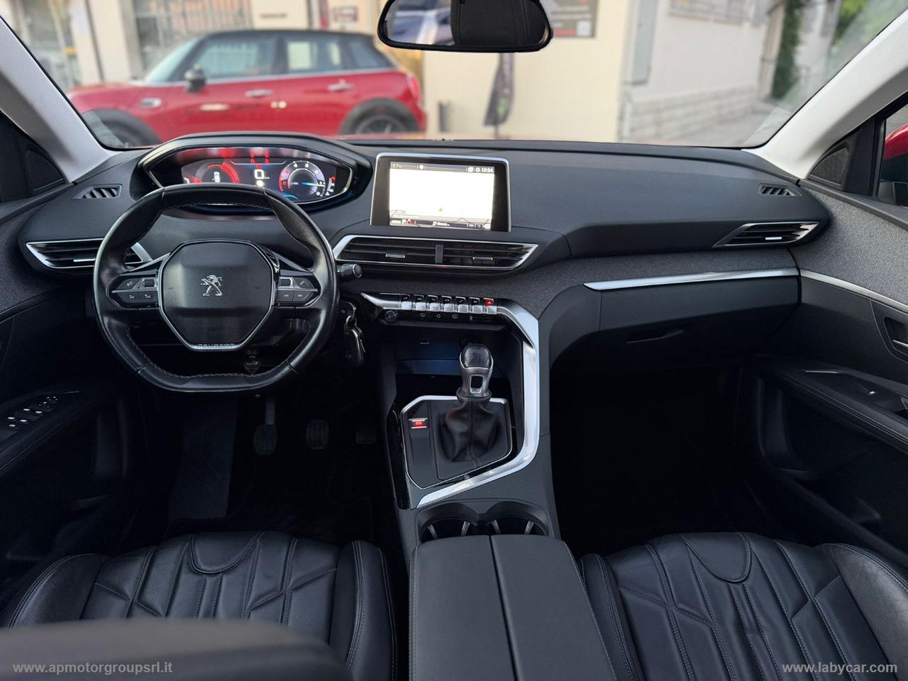 PEUGEOT 3008 BlueHDi 130 S&S Allure