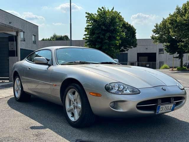 Jaguar XK8 Coupe 4.0 ** KM 101.000 ** UFFICIALE ITALIANA!!!!!