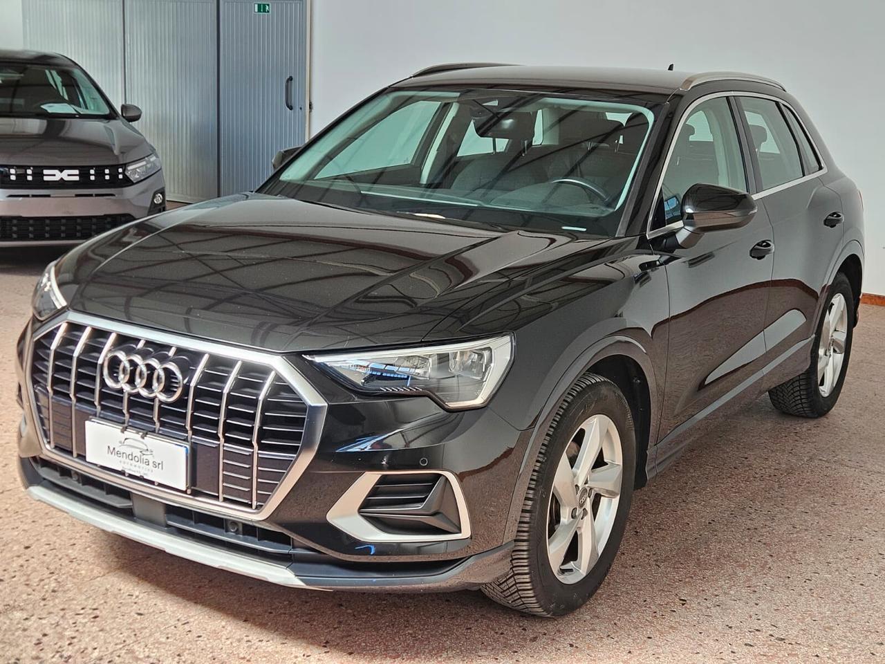 Audi Q3 35 TDI S tronic Business Advanced