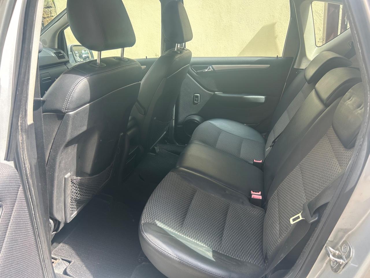 Mercedes-benz A 180 BlueEFFICIENCY Coupé Avantgarde