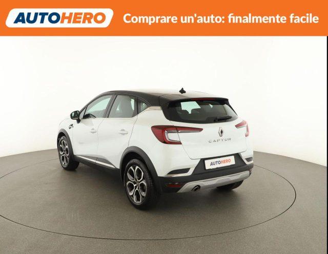RENAULT Captur TCe 100 CV Intens