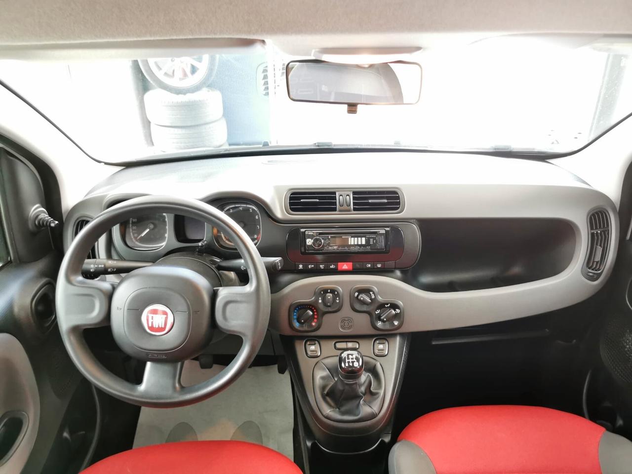 Fiat Panda 1.2 Lounge EURO 6 GARANZIA 12 MESI