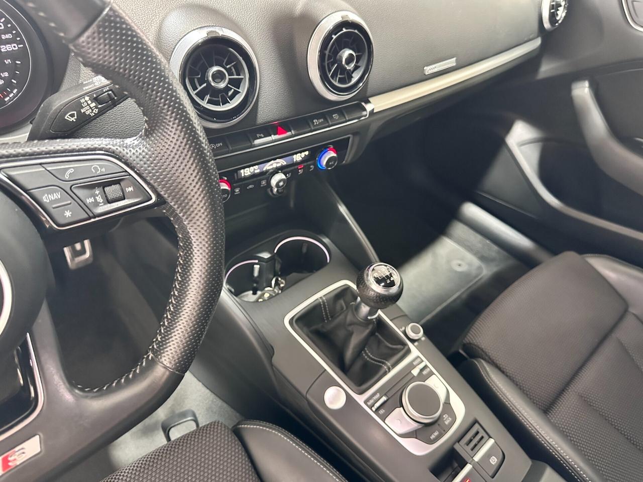 Audi A3 2.0 TDI S LINE - MANUALE - DA VETRINA - FULL