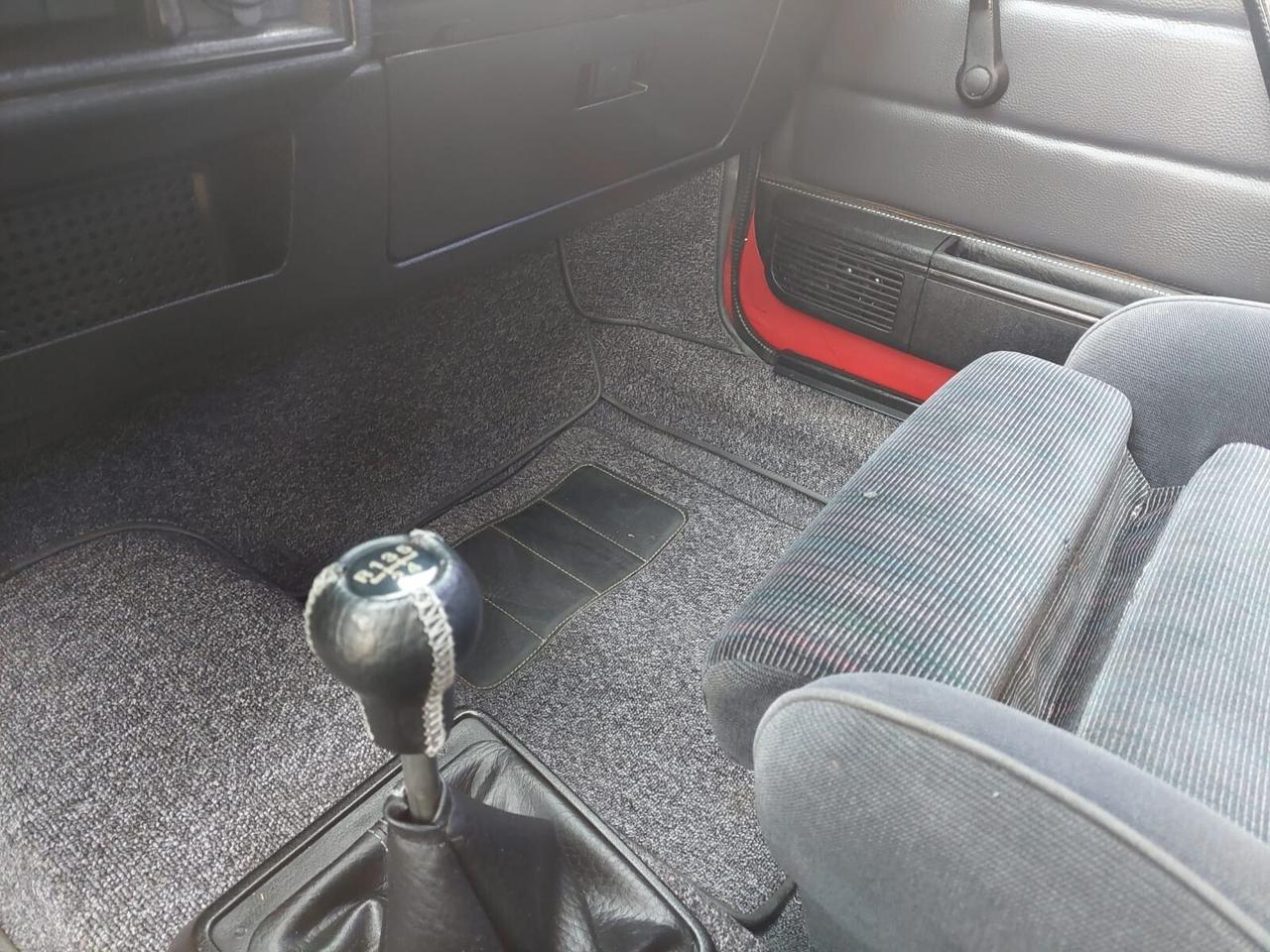 Volkswagen Caddy Pickup diesel