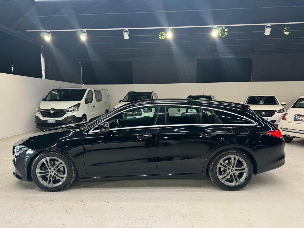 Mercedes-benz CLA 180 Shooting Brake Executive