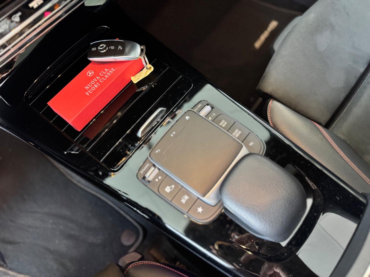 Mercedes CLA 180d Premium AMG TETTO AMBIENT LIGHT