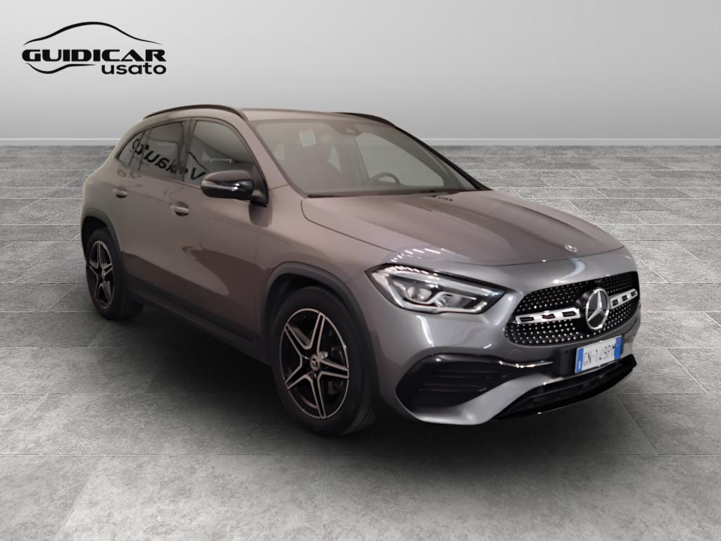 Mercedes-Benz GLA-H247 2020 - GLA 180 d Premium auto
