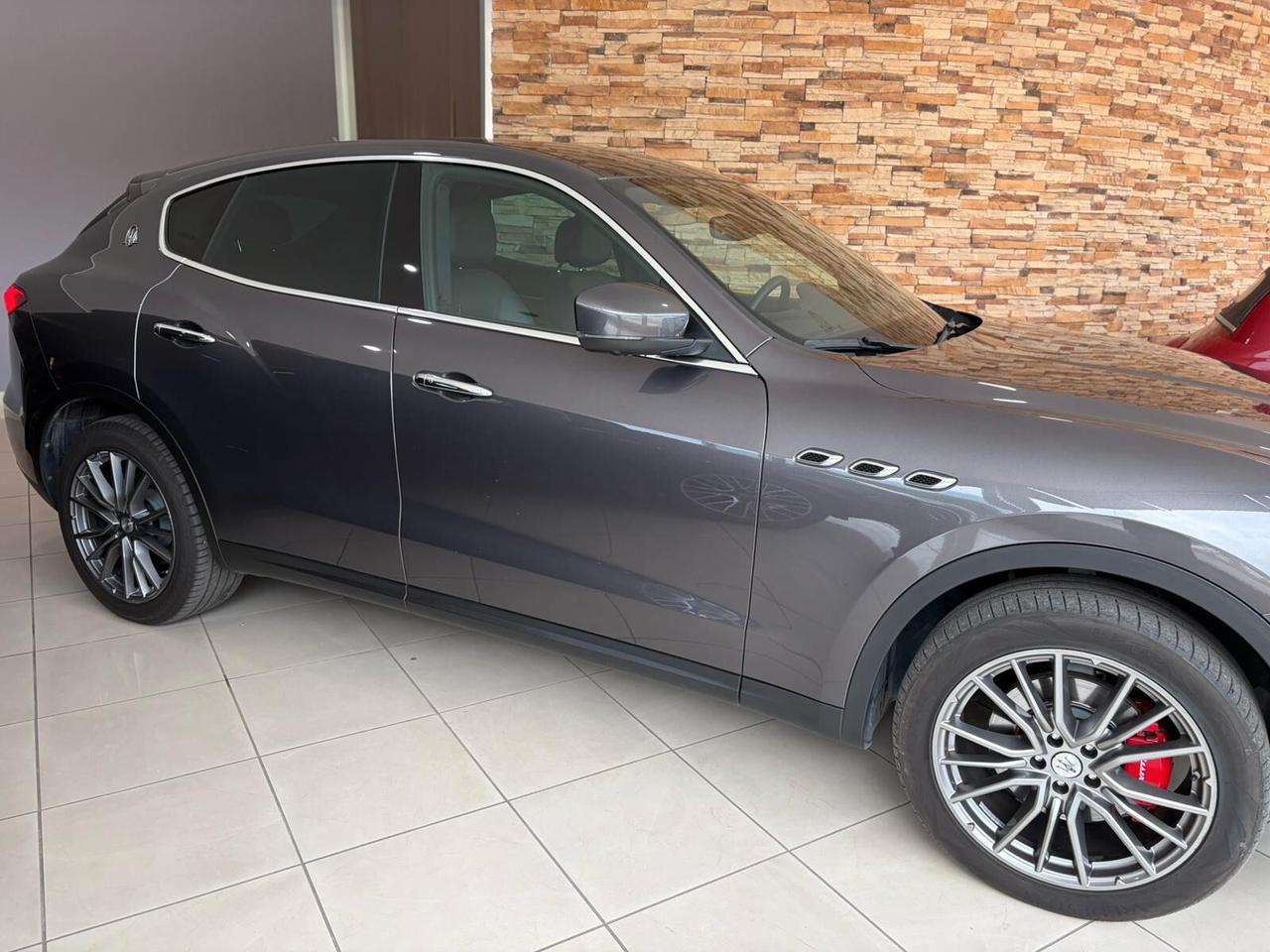 Maserati Levante V6 Diesel AWD Gransport
