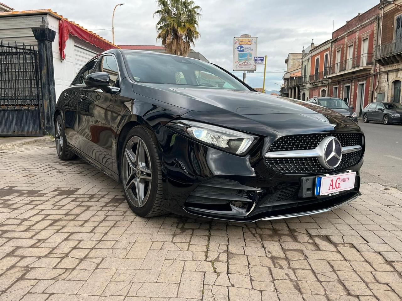 Mercedes-benz A 200 d Automatic Premium AMG INTERNO/ESTERNO