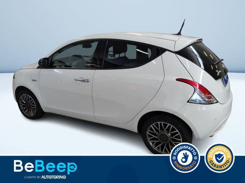 Lancia Ypsilon 1.0 HYBRID GOLD S&S 70CV