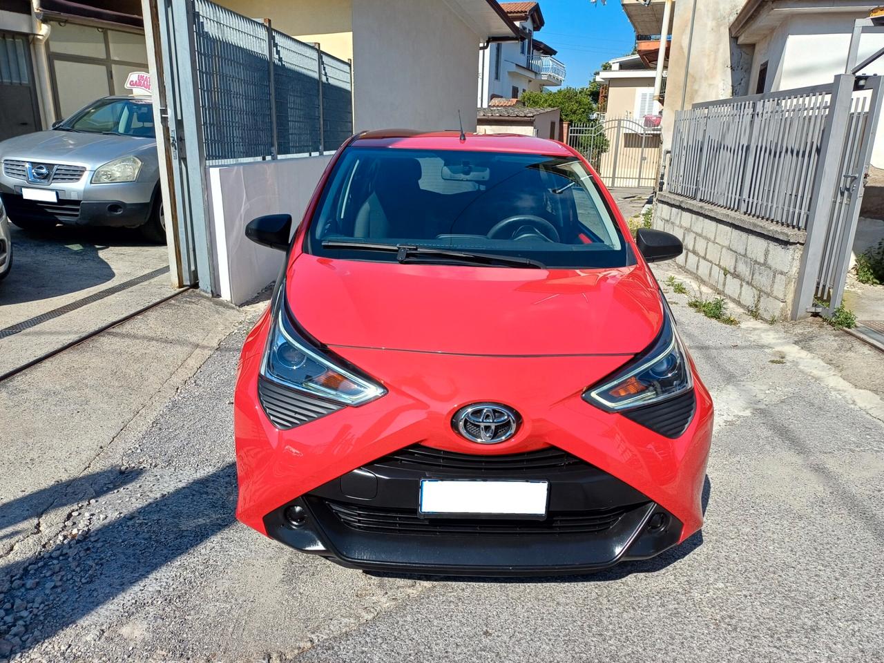 Toyota Aygo Connect 1.0 72 CV 5 porte x-connect