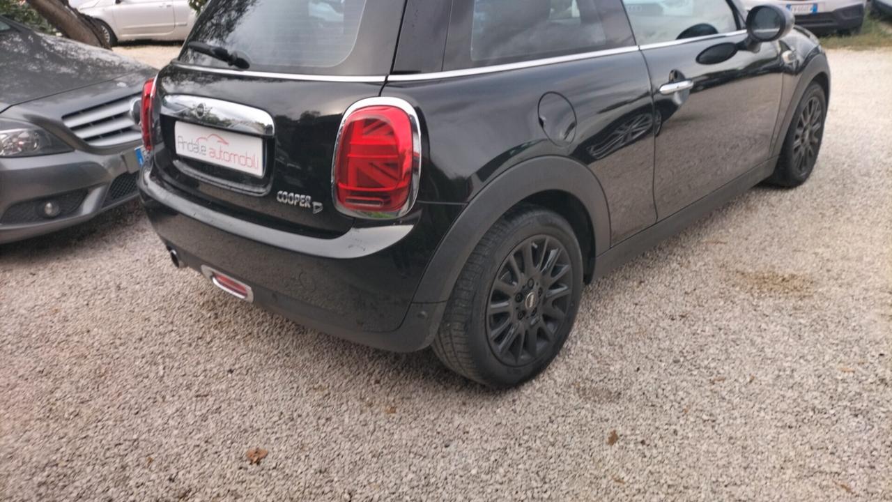 Mini Mini 1.5 Cooper D INTERNI PELLE NAVI