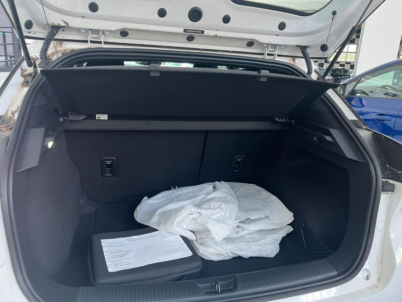 MG MG4 MG4 Standard 49 KWh