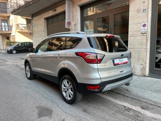 Ford Kuga 2.0 TDCI 120 CV Powershift Business Plus