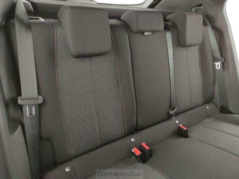 Peugeot 2008 PureTech 100 Style