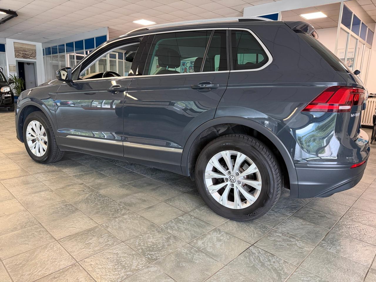 Volkswagen Tiguan 2.0 TDI SCR DSG 4MOTION Advanced BMT