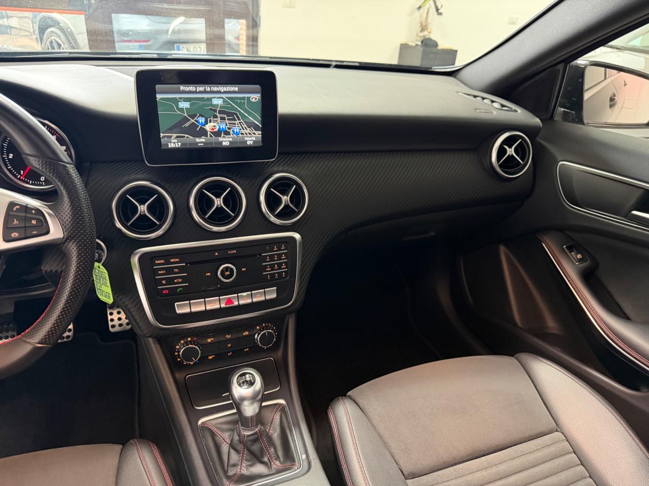 Mercedes-benz A 180 d PREMIUM AMG TETTO