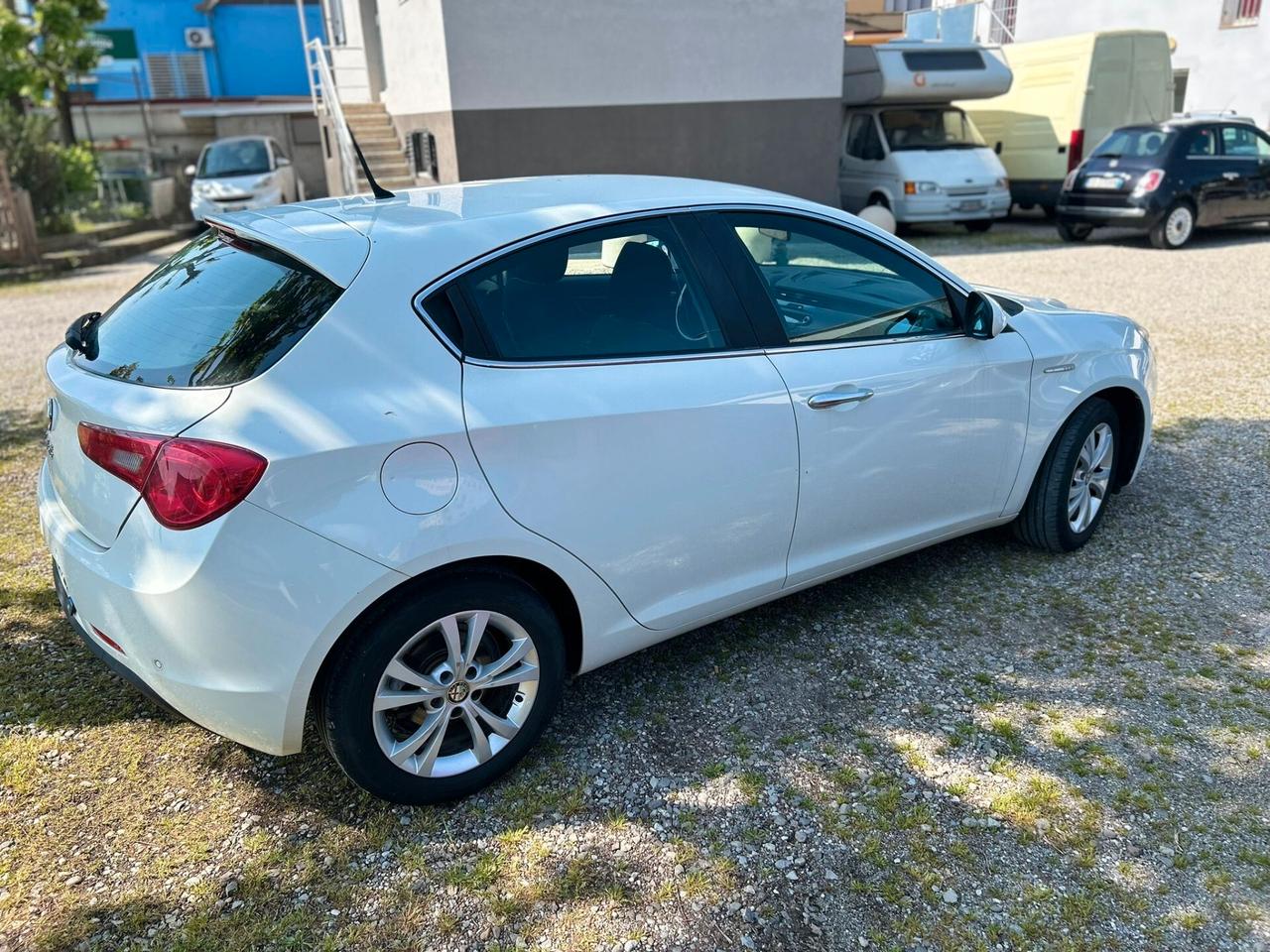 Alfa Romeo Giulietta 1.6 JTDm-2 105 CV Progression